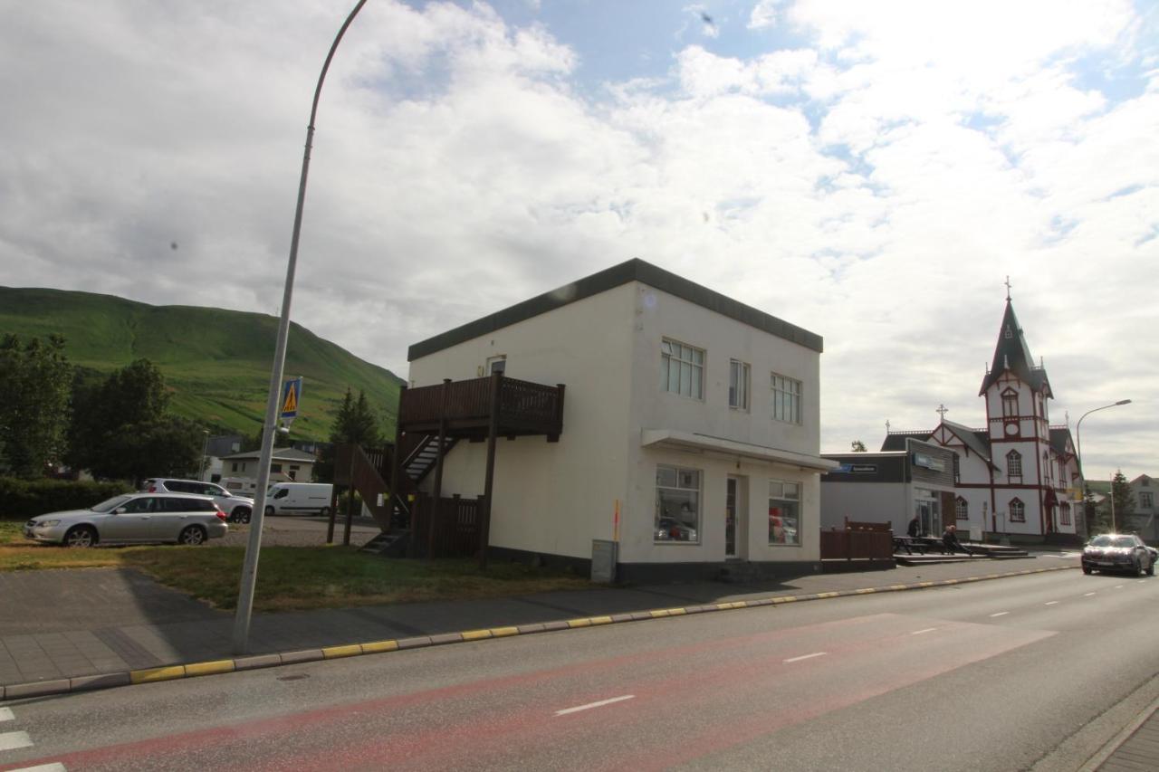 Husavik Apartments